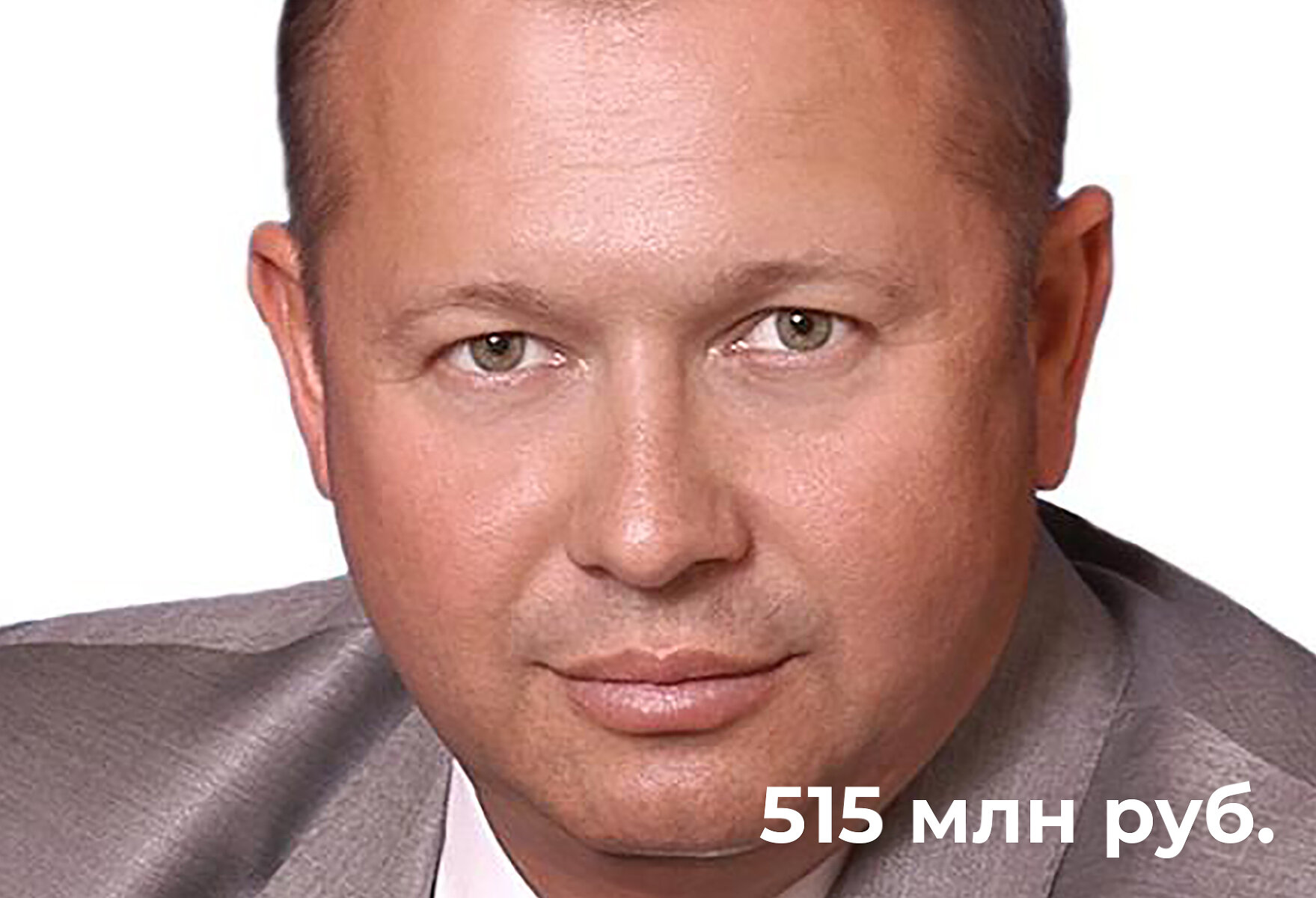 <p><strong>Алексей Зверев&nbsp;</strong></p>

<p><strong>&laquo;Партия роста&raquo;</strong></p>

<p>Экс-депутат городской думы Волгограда Алексей Зверев &mdash;&nbsp;председатель отделения &laquo;Партии роста&raquo;&nbsp;в Волгоградской области. Как <a href="https://www.kommersant.ru/doc/4226601" target="_blank">писал</a> в январе прошлого года &laquo;Коммерсант&raquo;, политик проходил обвиняемым по делу о мошенничестве в сфере автострахования. По версии следствия, он и еще два депутата через подставных лиц&nbsp; создали компанию &laquo;Верный выбор&raquo; и незаконно через суд взыскали со страховой компании деньги за несуществующие ДТП. Зверев свою вину не признал. Как источник дохода кандидат указал счета в &laquo;Сбербанке&raquo;&nbsp;и пять имен:. Чумак О.В, Зенкина Н.П., Бубнов В.Ю., Чекарева О.А., Плотников И.В. На него записаны участок размером в 95 квадратных метра, четыре квартиры, гараж и 38 других нежилых зданий в Волгоградской области. Из автомобилей у кандидата есть BMW 530D XDRIVE GRAN TURISMO, Toyota Solara и BMW X5 XDRIVE 50I.</p>