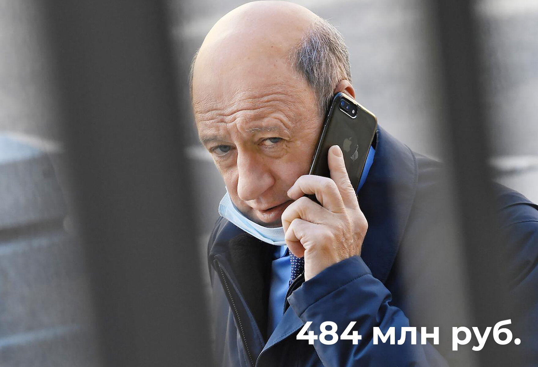 <p><strong>Александр Бабаков</strong></p>

<p><strong>&laquo;Справедливая Россия - Патриоты - За правду&raquo;</strong></p>

<p>Кандидат от Справедливой России &ndash;&nbsp;Патриоты &ndash;&nbsp;За правду&raquo;,&nbsp;сенатор Александр Бабаков идет в Госдуму по федеральному списку. В 1980-1990-е годы он занимался бизнесом в Украине, с 2003 по 2016 года был депутатом Госдумы.&nbsp; Среди своих источников своих доходов за прошлый год он указал акционерное общество &laquo;СГ-транс&raquo;.. По данным СПАРК, компания занимается грузовыми перевозками.</p>